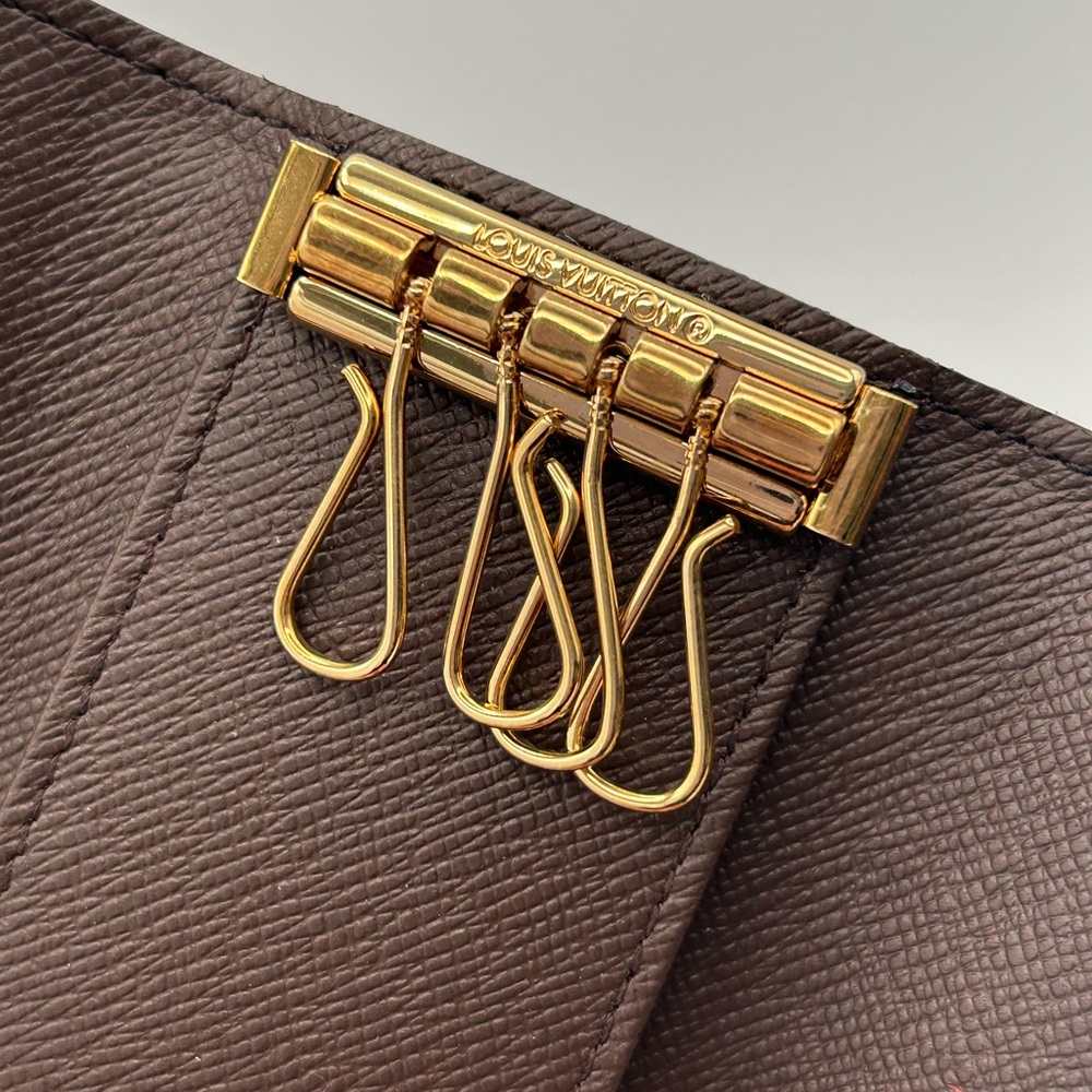 Authentic Louis Vuitton Key holder - Picture 7 of 11